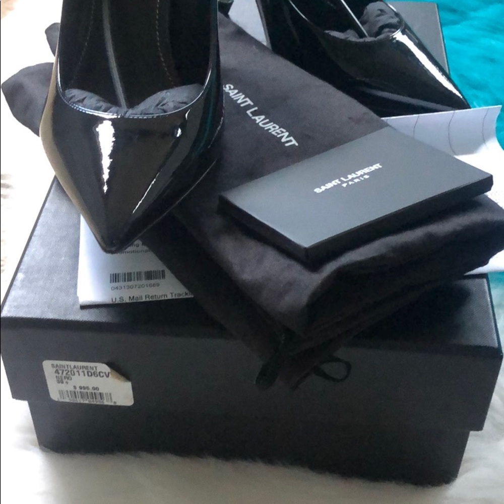 Heels - Picture 6 of 8